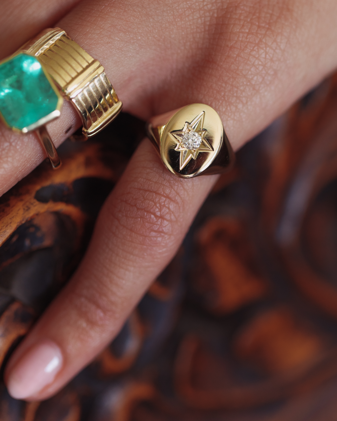 GRAND DIAMOND NORTH STAR SIGNET RING