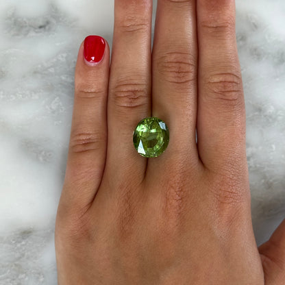 BESPOKE 14.23CT GREEN TOURMALINE