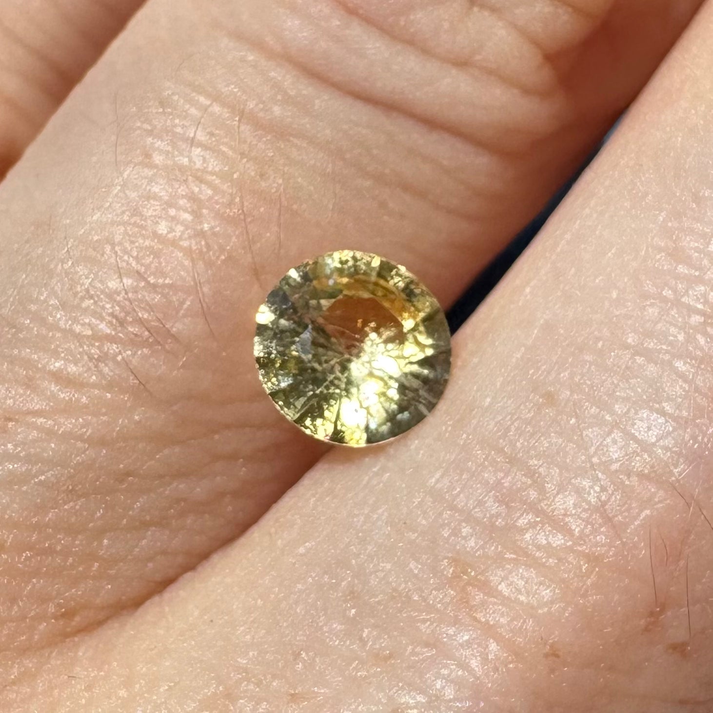 Bespoke 0.95ct Round Yellow Sapphire