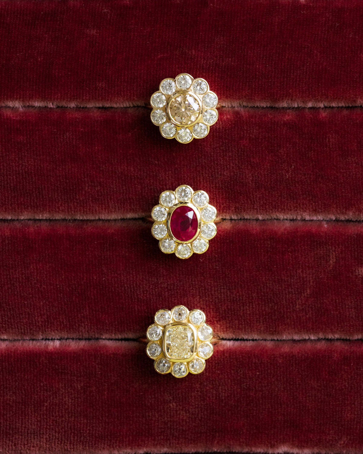 1.40ct Ruby Flower Ring