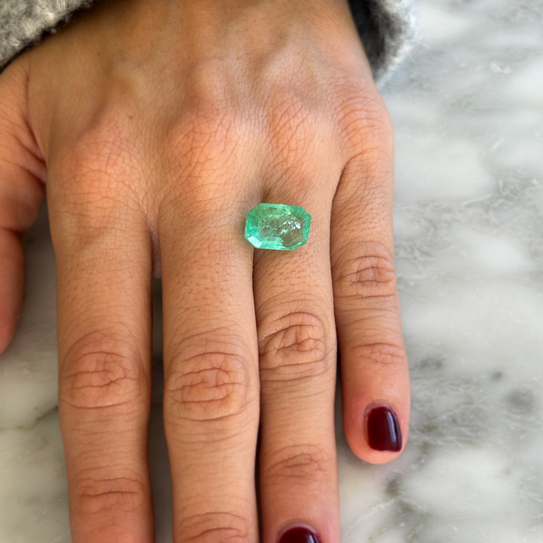 Bespoke clearance emerald rings