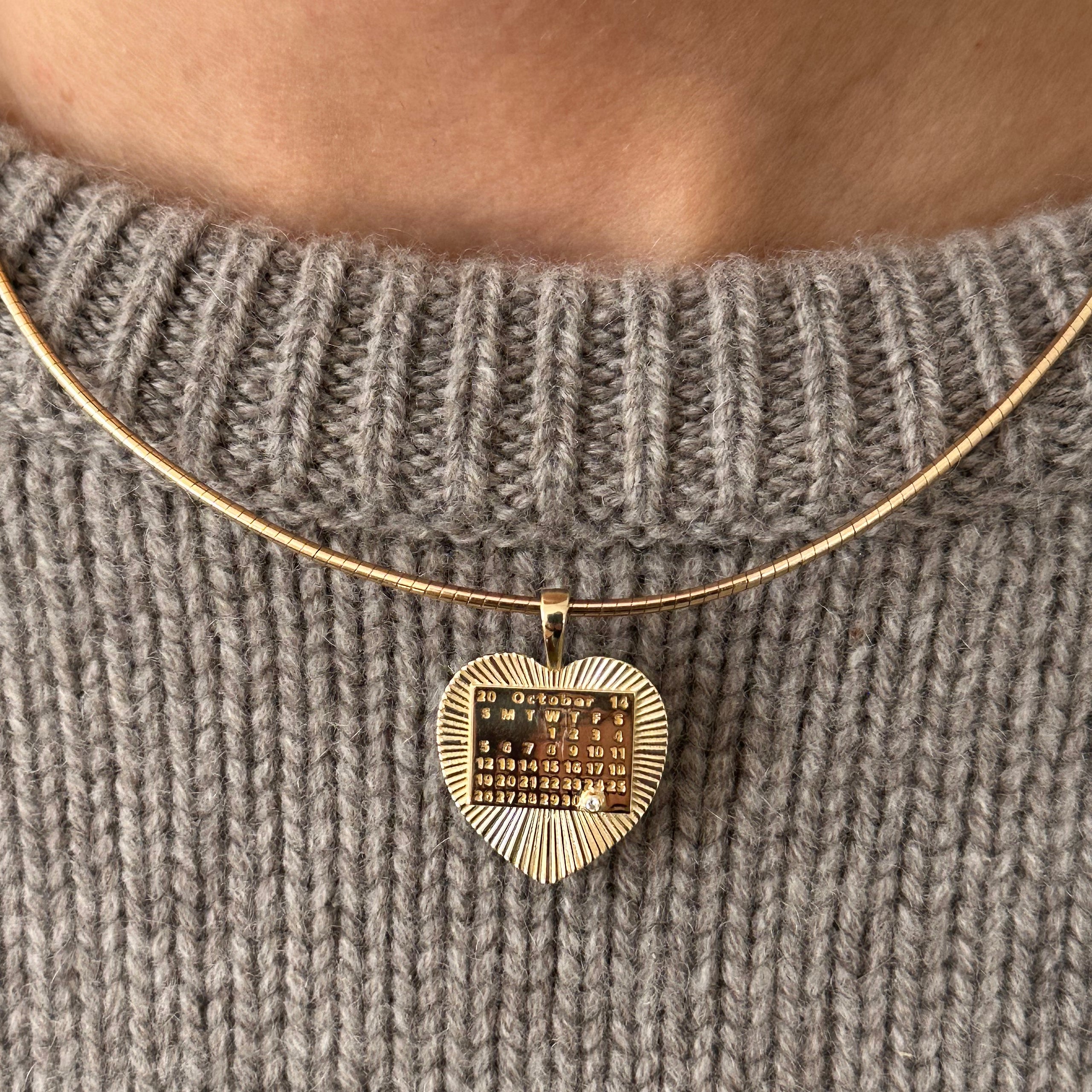 CALENDAR HEART CHARM