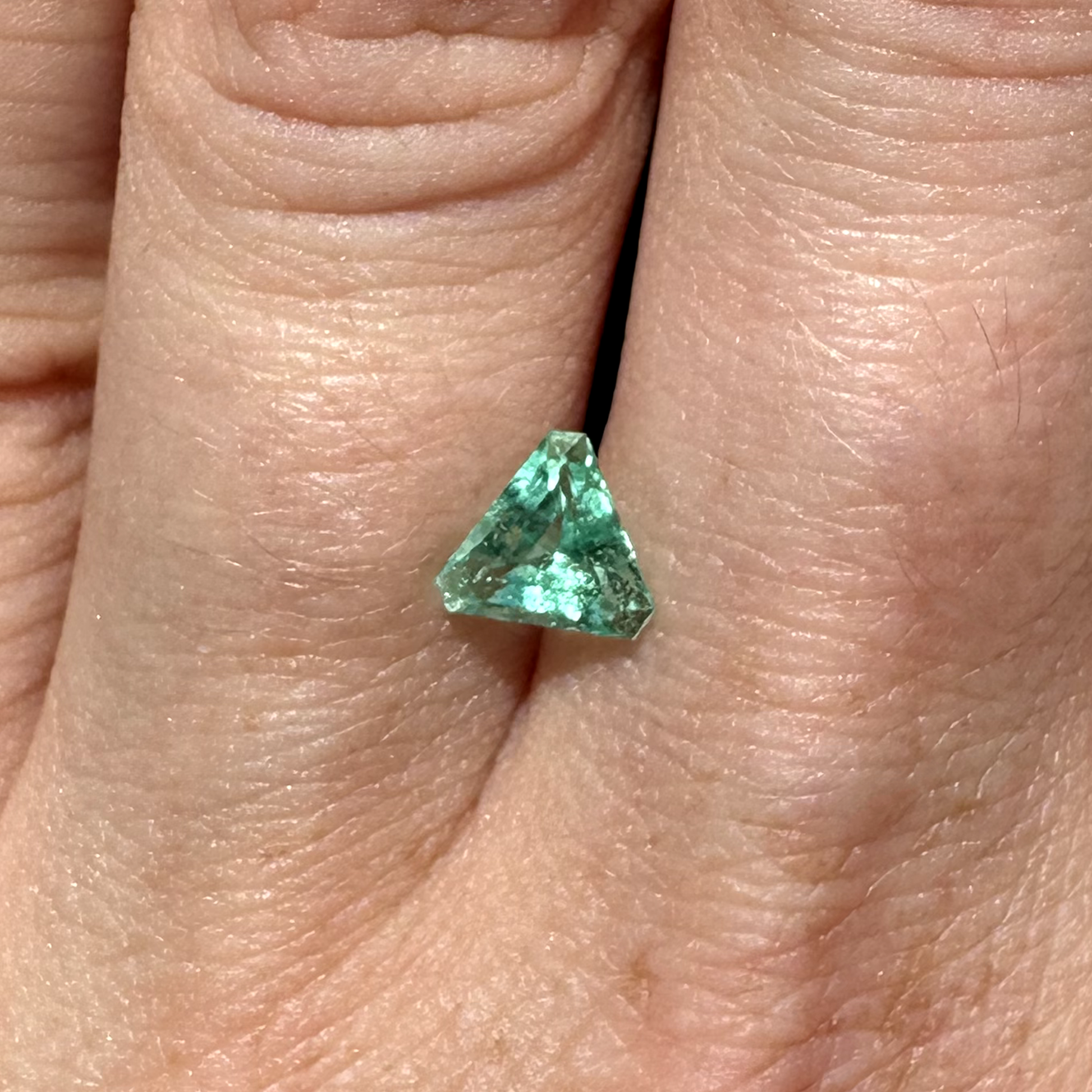 Bespoke 0.56ct Trilliant Muzo Emerald