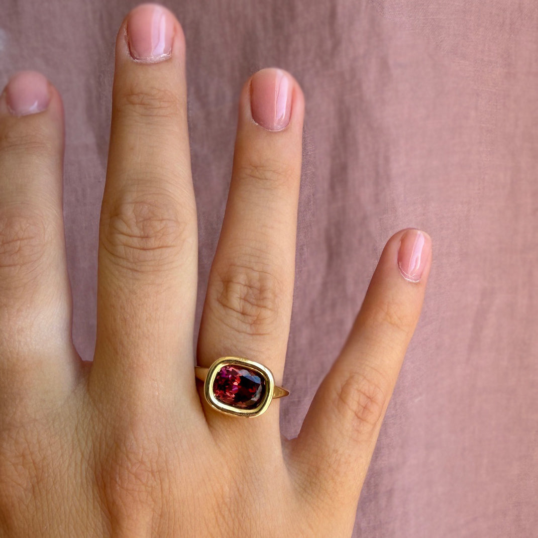2.22ct Pink Tourmaline Fluffy Bezel Ring