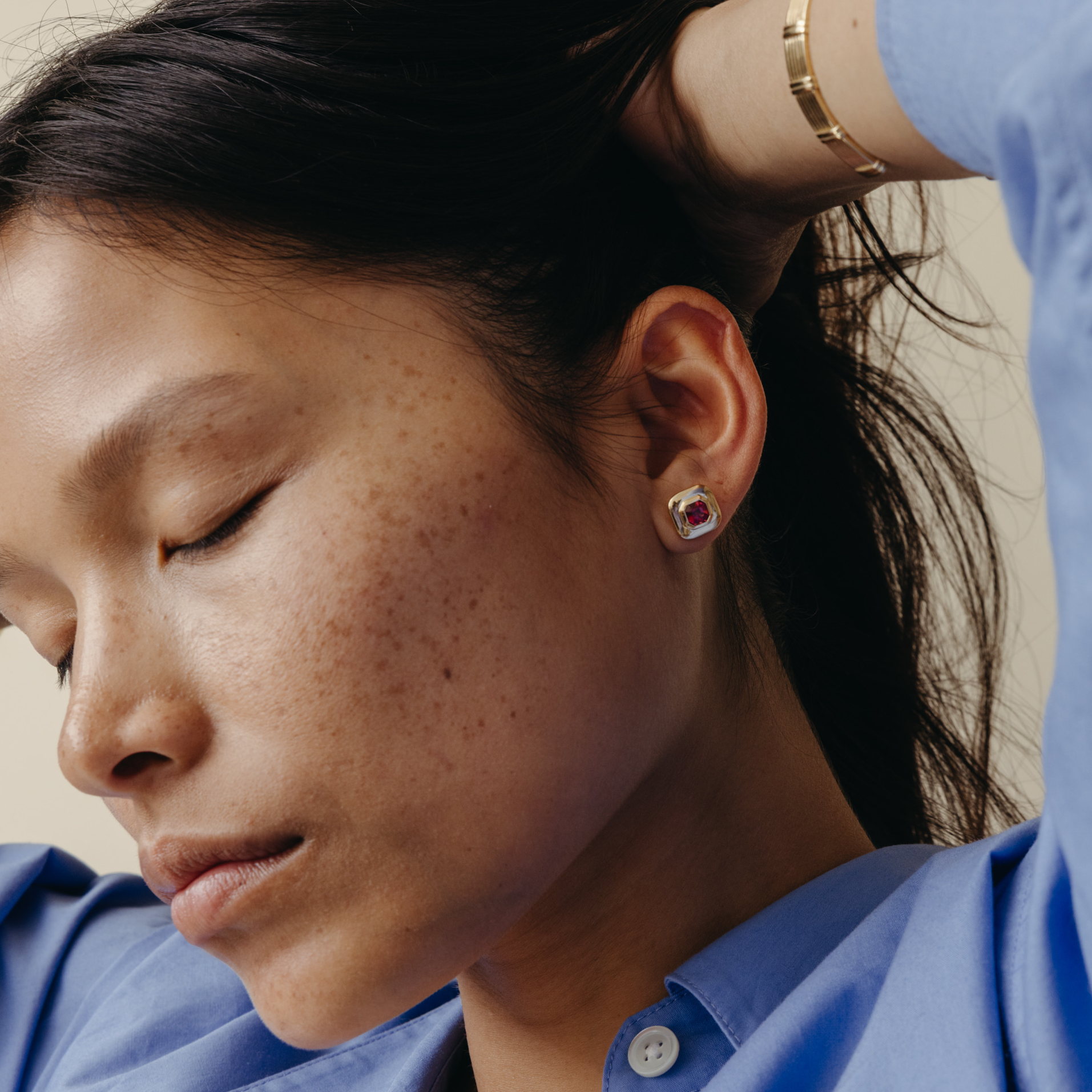 1.33tcw Garnet Ripple Stud Earrings