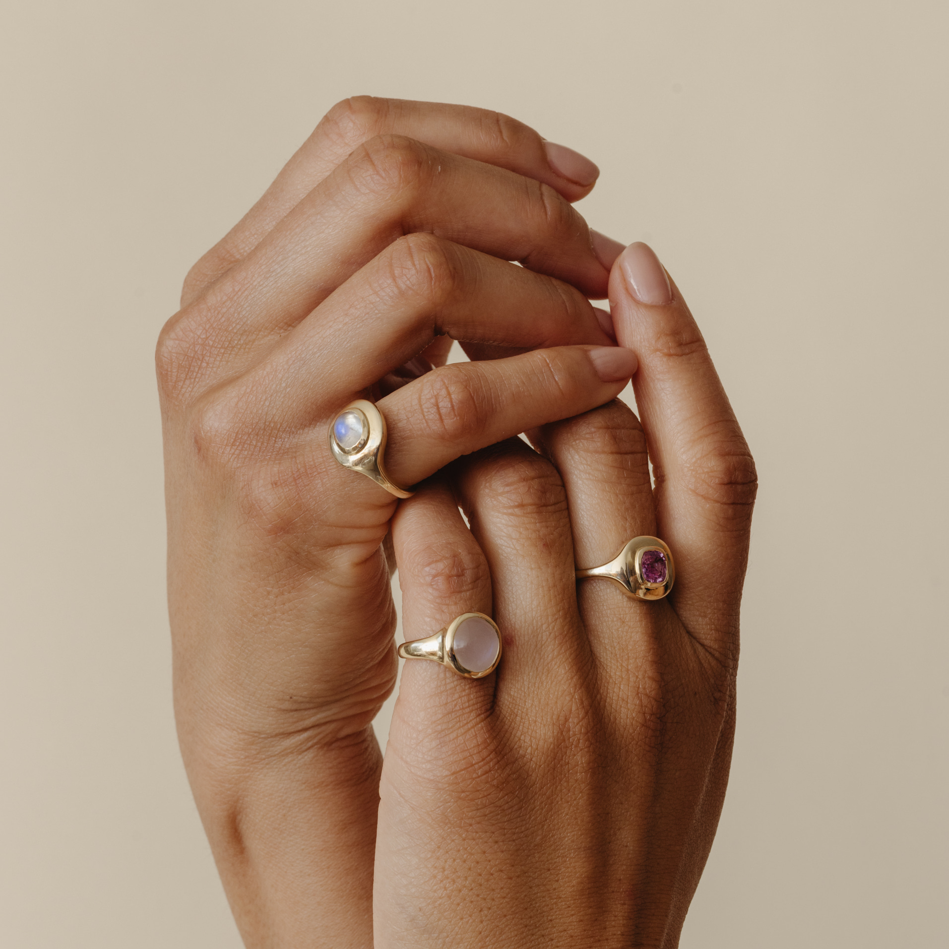 1.48ct Moonstone Oval Cabochon Ripple Ring