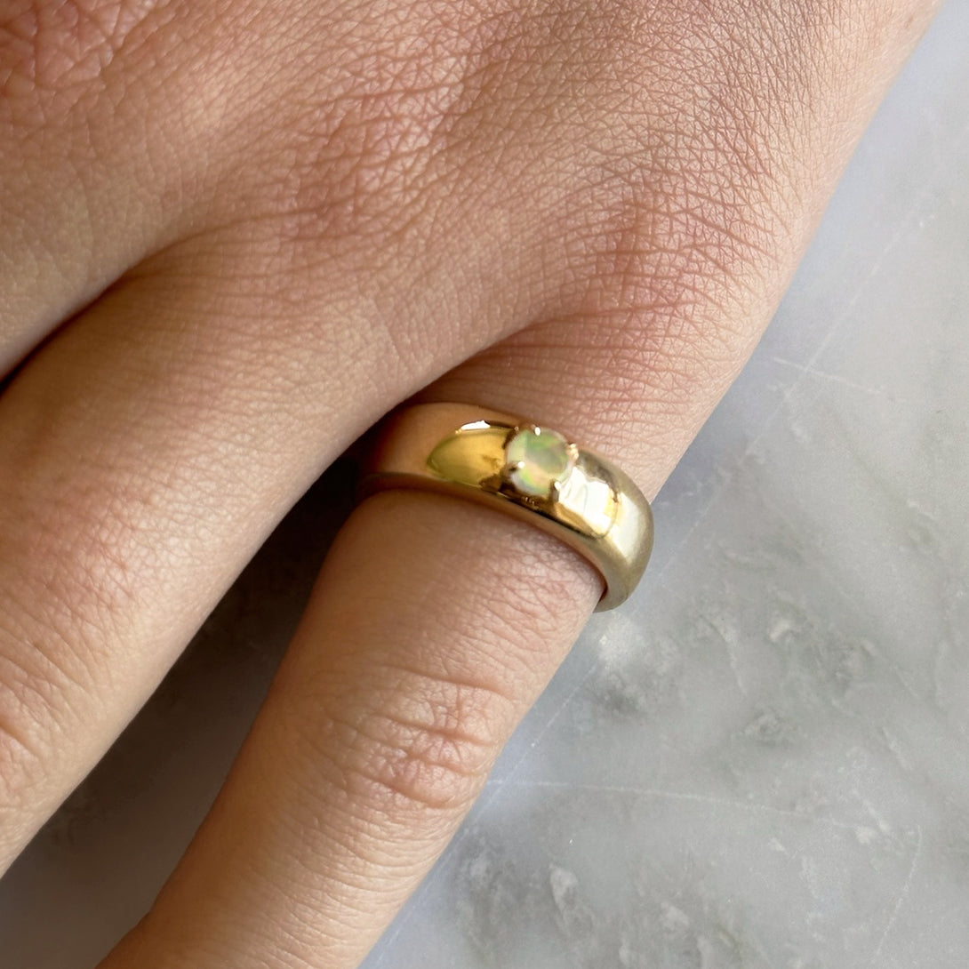 Sample Opal Petite Cloud Ring