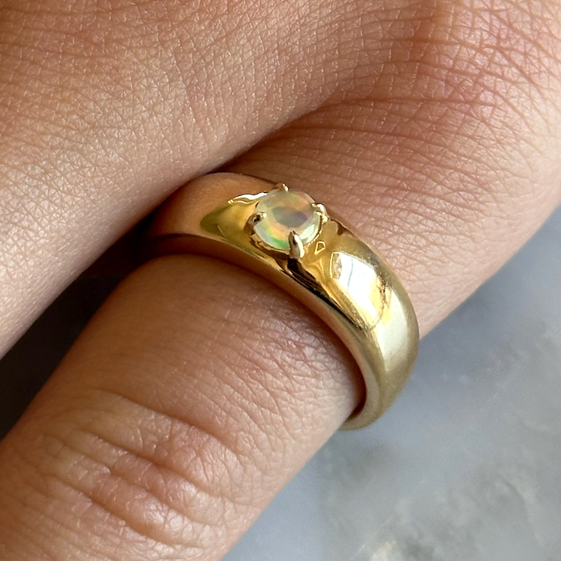 Sample Opal Petite Cloud Ring