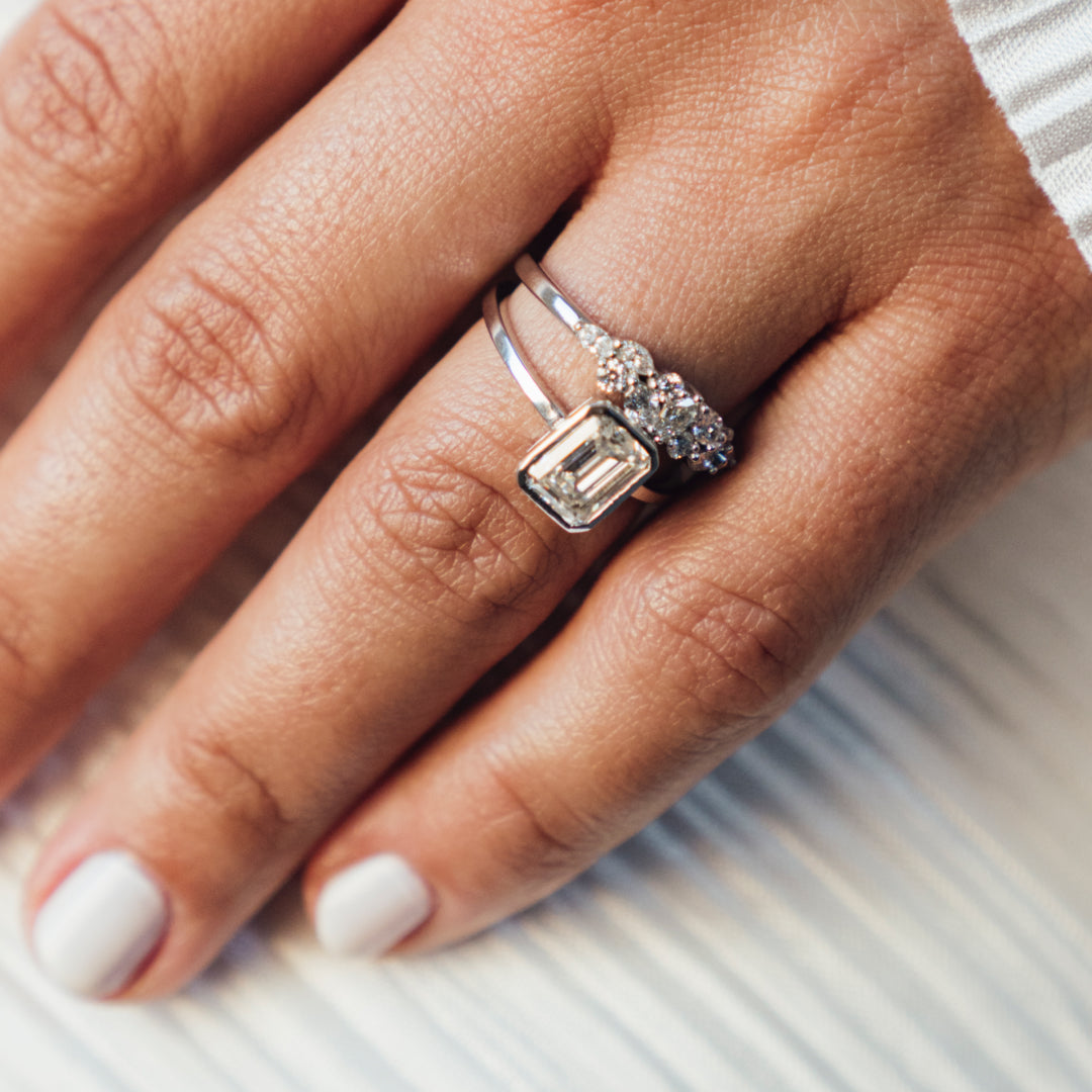 DIAMOND EMERALD CUT BEZEL SET RING