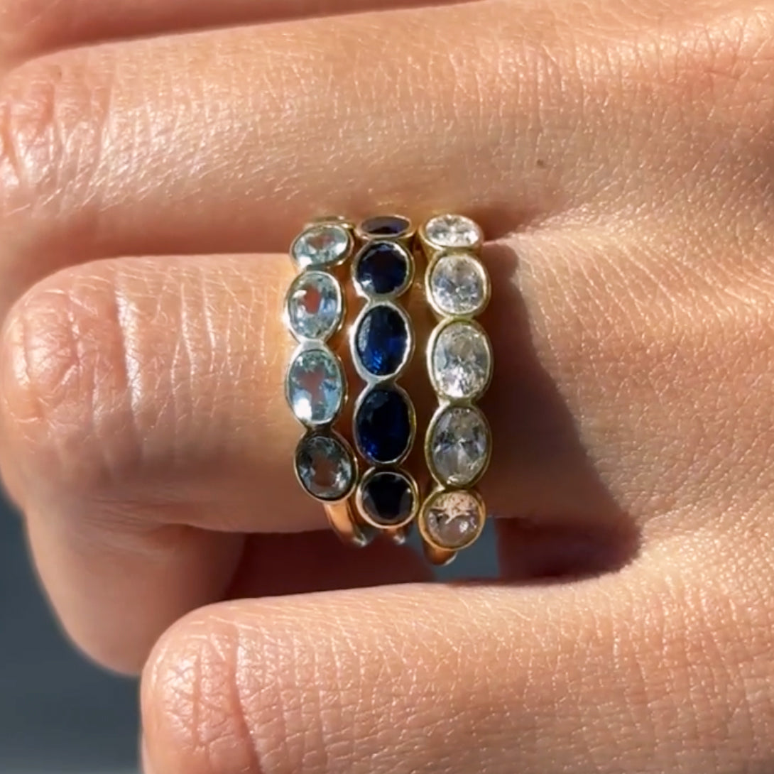 AQUAMARINE OVAL BEZEL RING