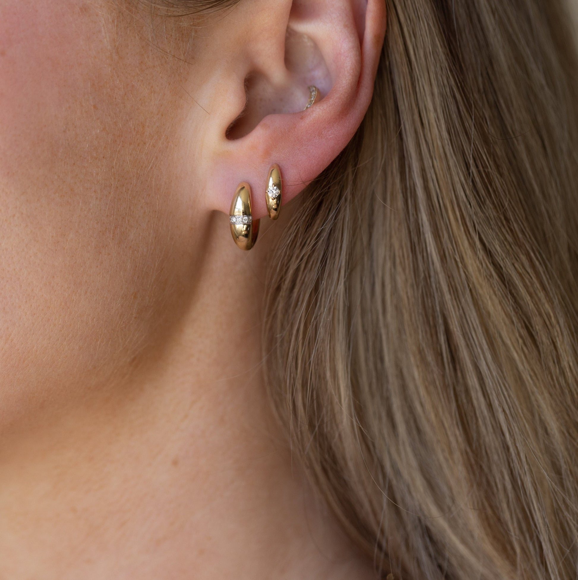 Line top hoop earrings