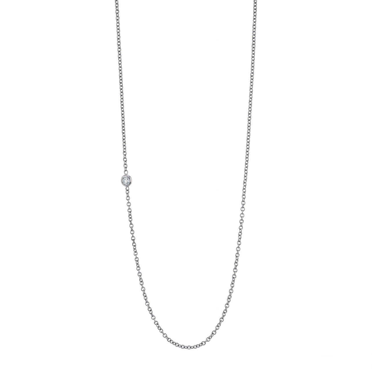 DIAMOND KISS NECKLACE